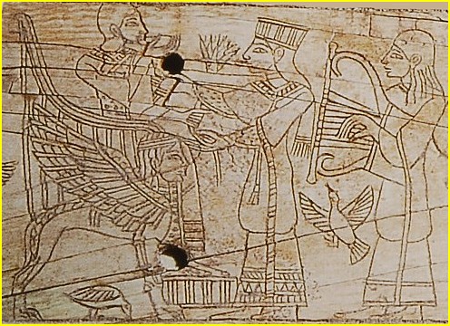 Plaque provenant de Meggido, reprsentant ( droite) une joueuse de lyre Kinnor. Muse ROCKFELLER; Jerusalem.